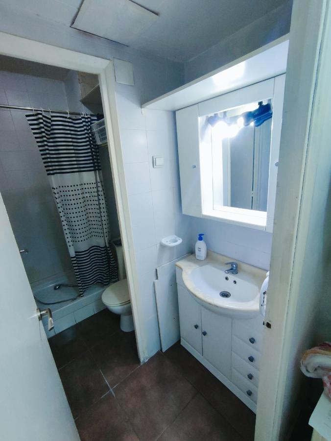 Apartmán Nice Flat Within Walking Range To The Beach Barcelona Exteriér fotografie